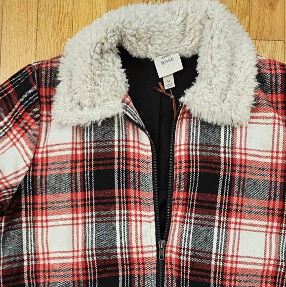 Womens Jacket - Picture 2 of 4